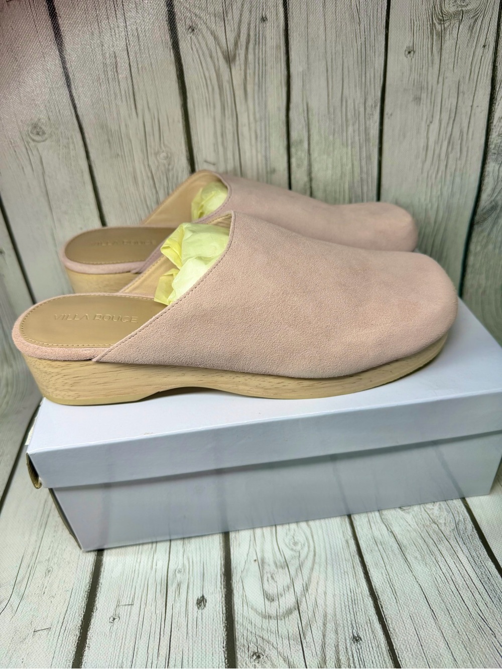 BRAND NEW Size 11 Villa Rouge Blush Valencia suede clogs